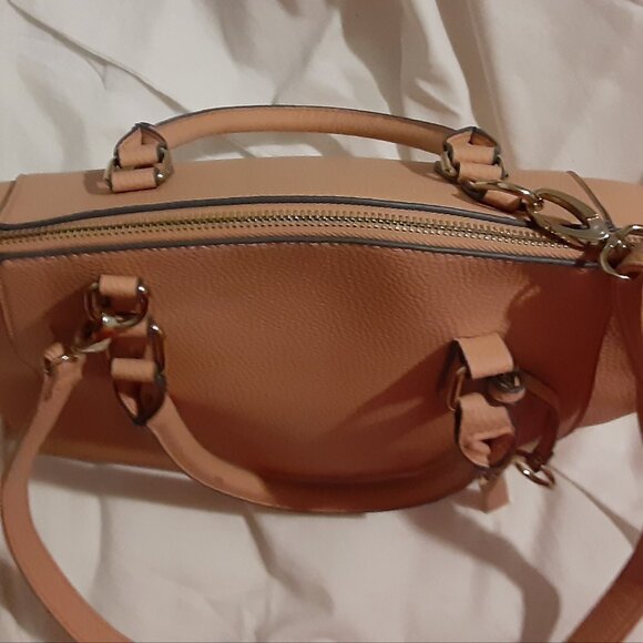 NWOT Just Fab Structured Vegan Leather Handbag And Charm Blush/Light Peach - Picture 3 of 8